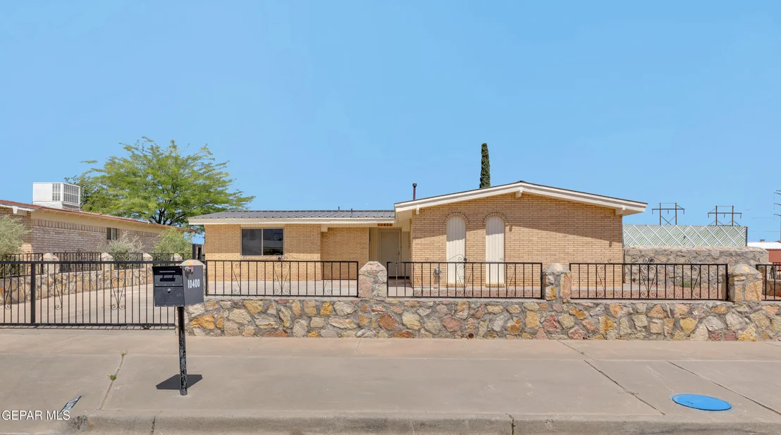 Photo of 10400 LAMBDA Drive