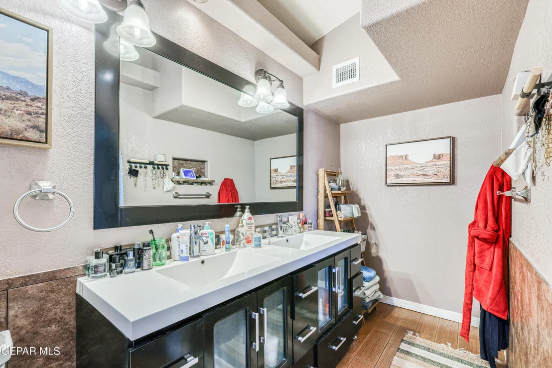 Photo of 11387 BEACH FRONT Drive