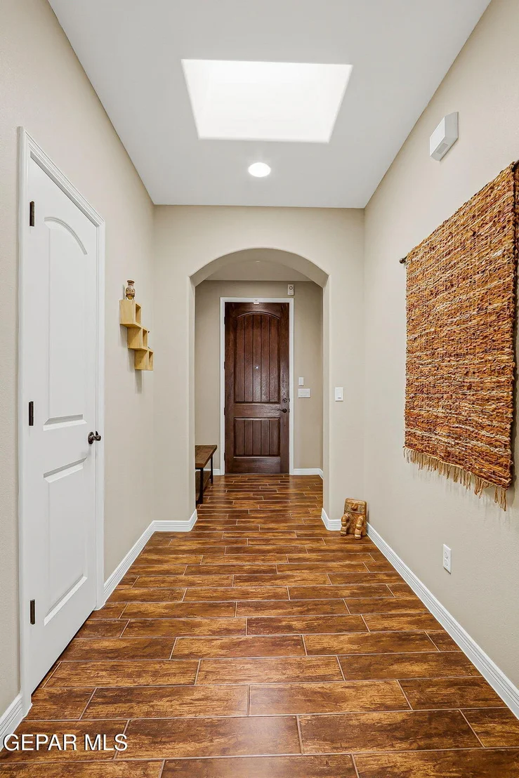 Photo of 7345 SKYROCKET Drive