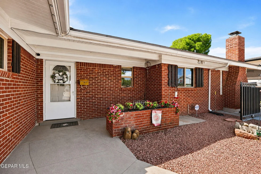 Photo of 8713 ECHO Street