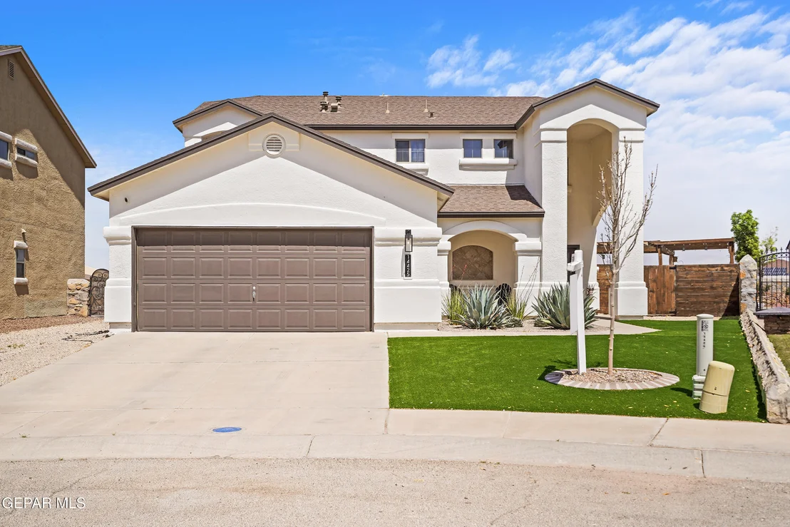 Photo of 14425 APPLE POINT Court