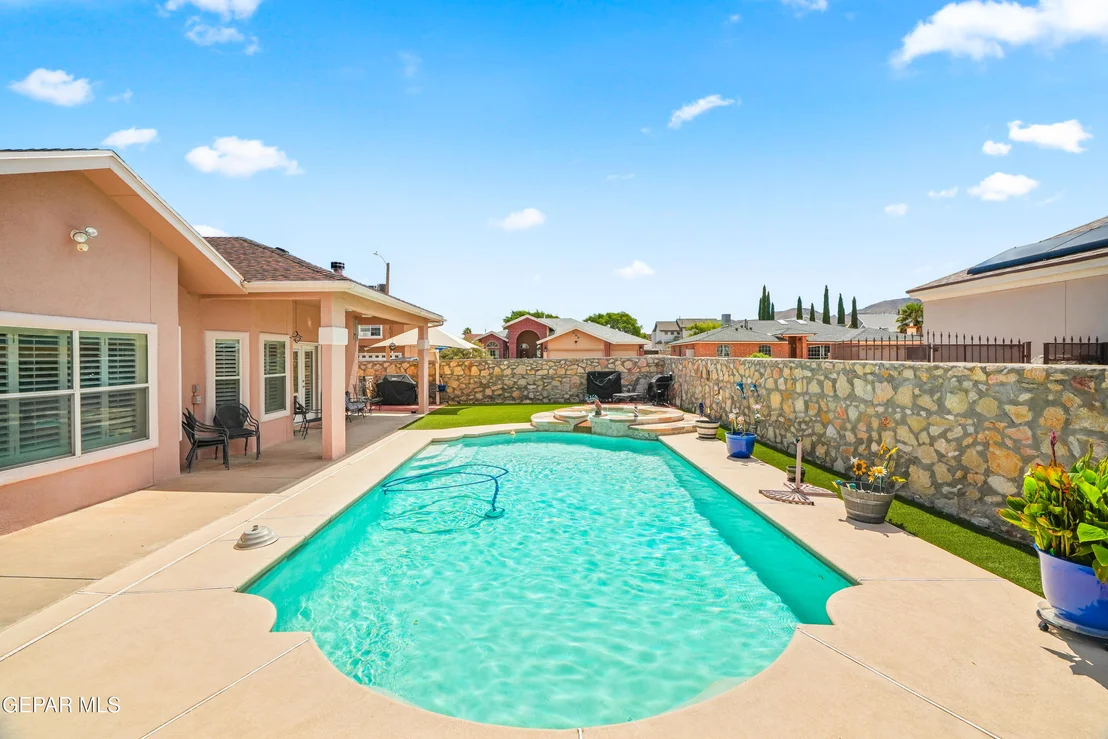 Photo of 11357 LOMA CRYSTAL Place