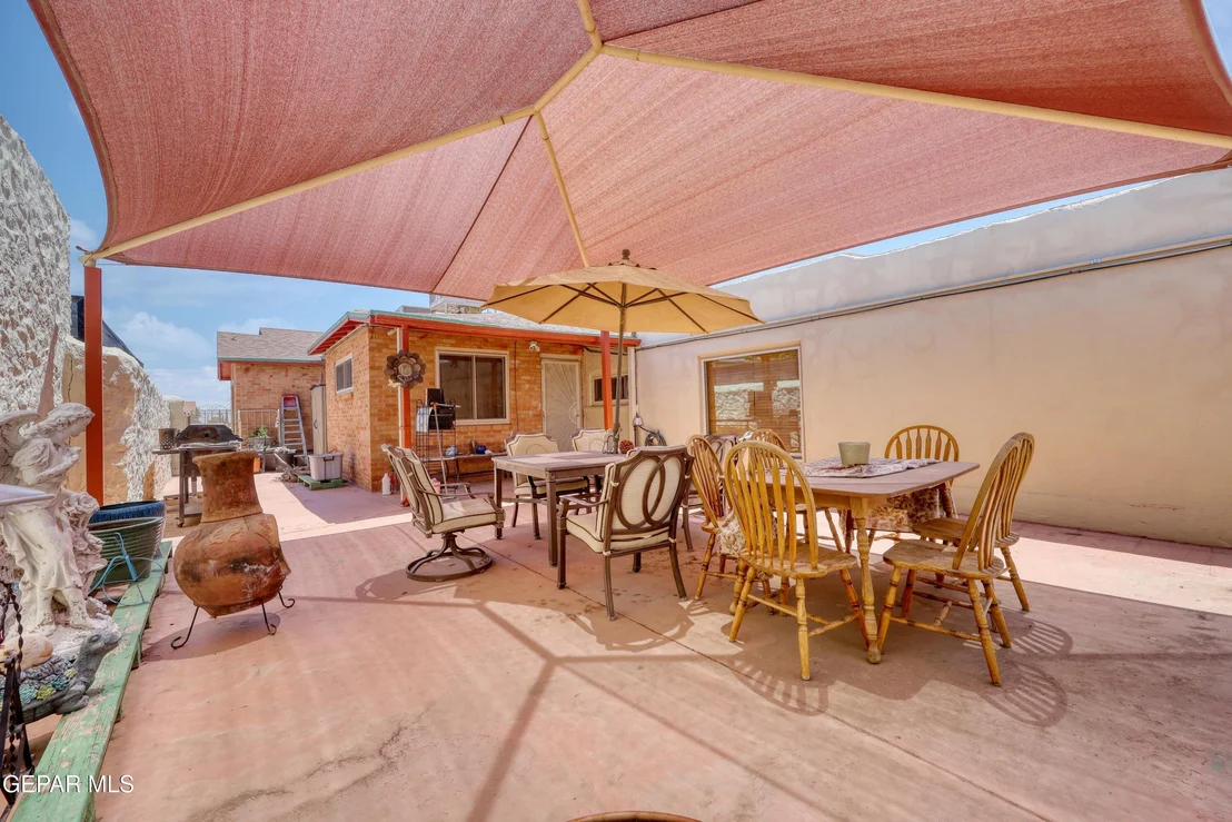 Photo of 1629 SAINT JOHNS Drive