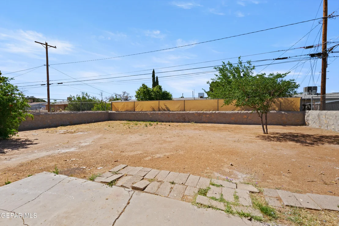 Photo of 5304 CAPISTRANO Drive