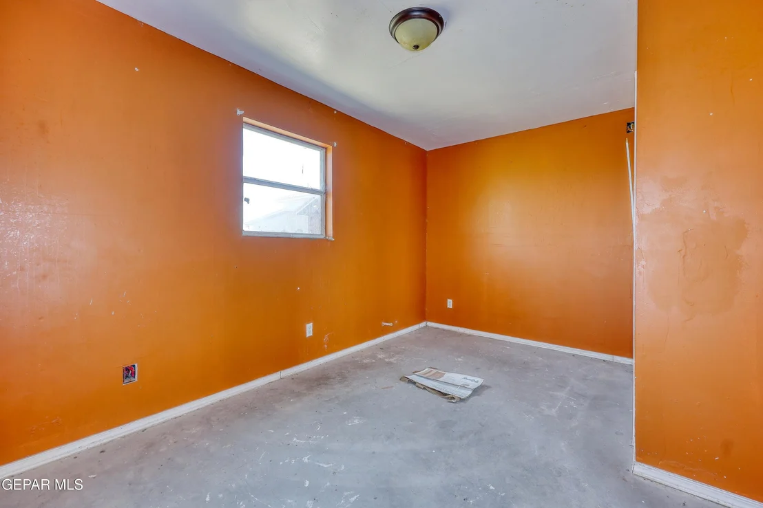 Photo of 7421 MINDORO Place