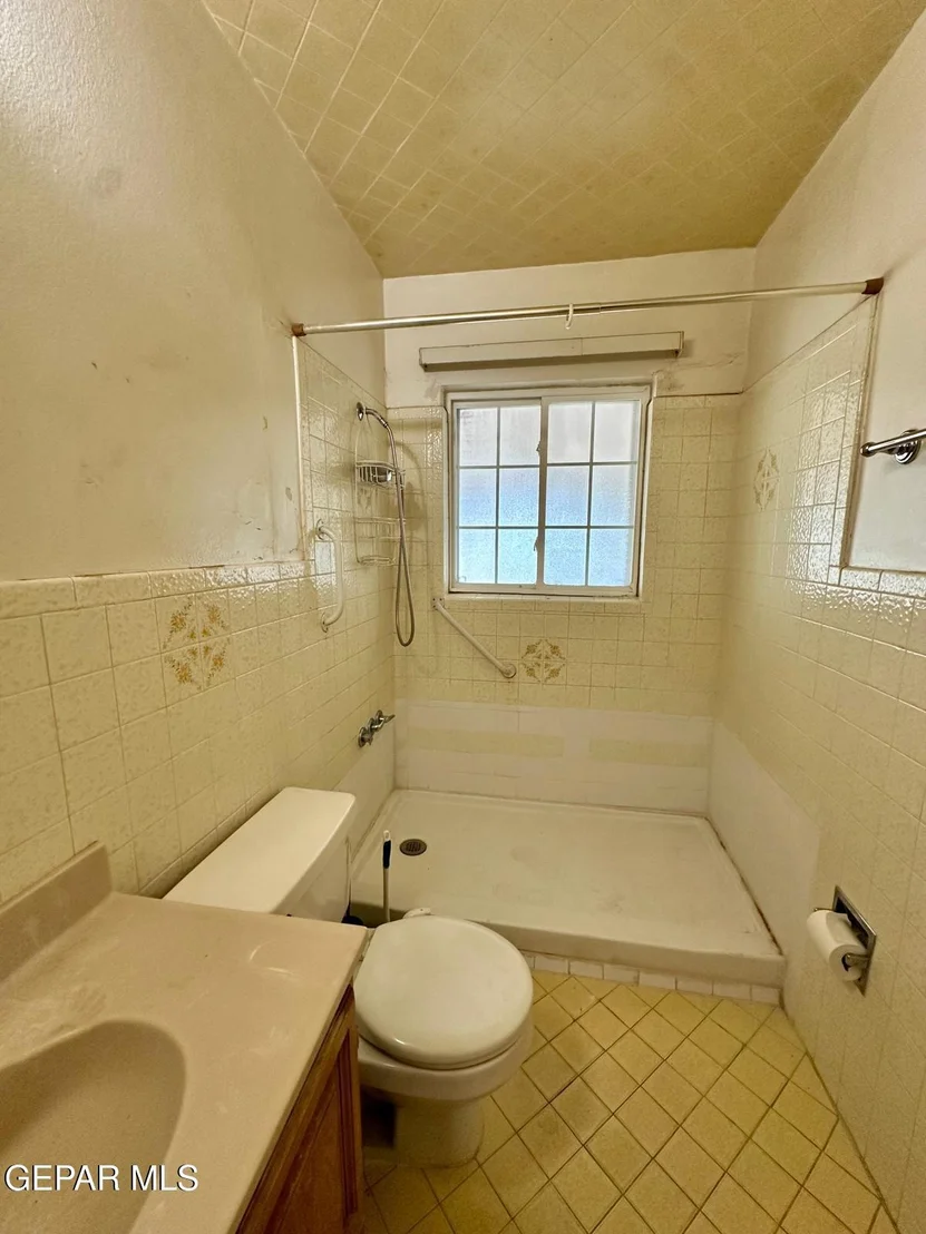 Photo of 7566 MATAMOROS Drive