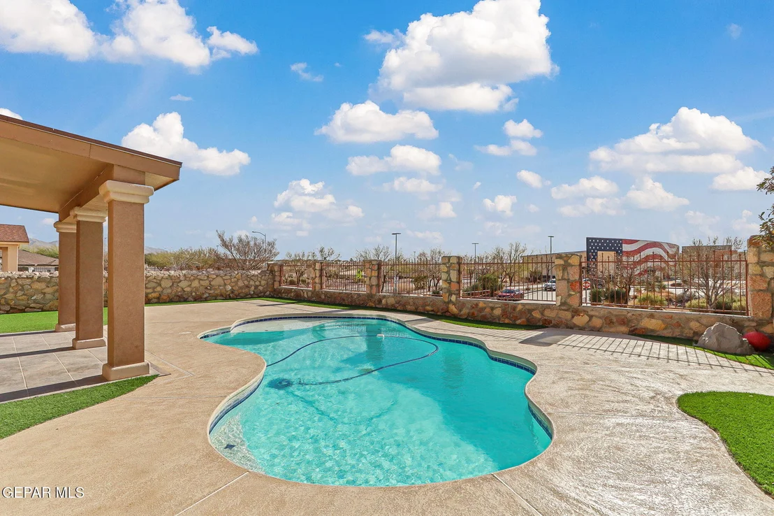 Photo of 7304 Black Mesa Drive