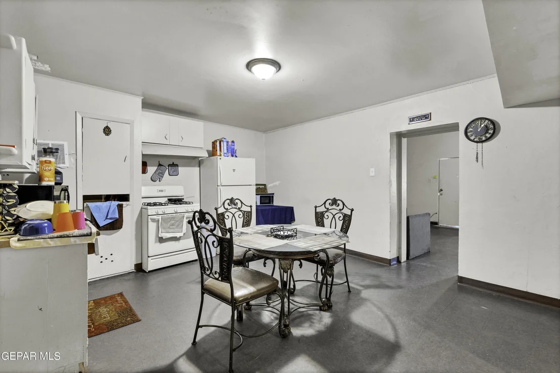 Photo of 8929 TEODOSO Drive