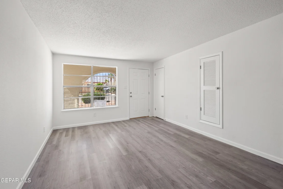 Photo of 10466 TRIUMPH Drive