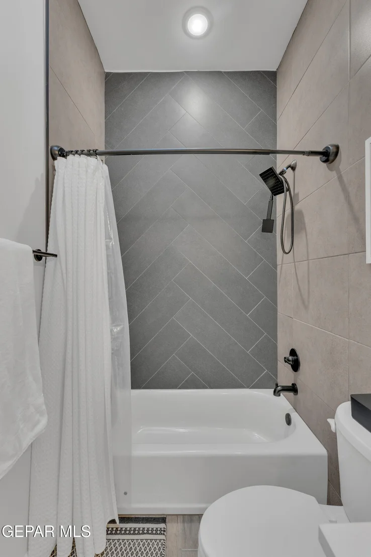 Photo of 5803 Juniper Creek Creek