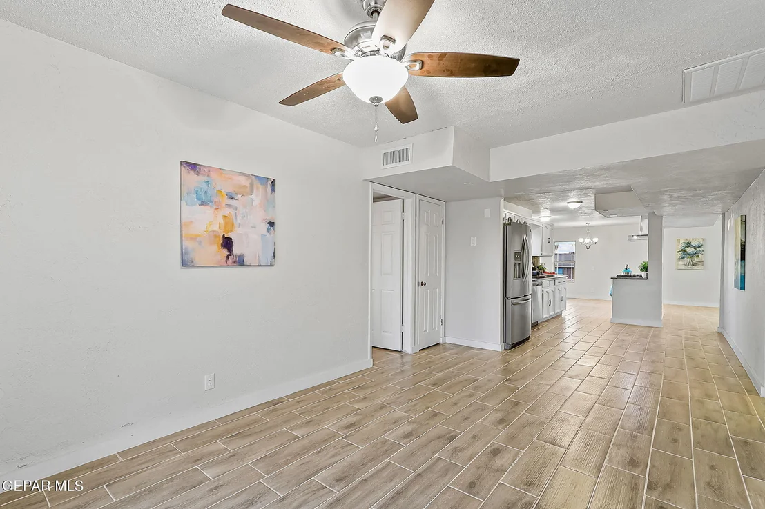 Photo of 220 Carnival Drive