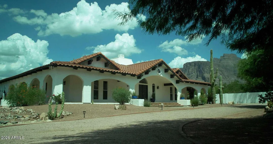 Photo of 4932 E GREASEWOOD Street