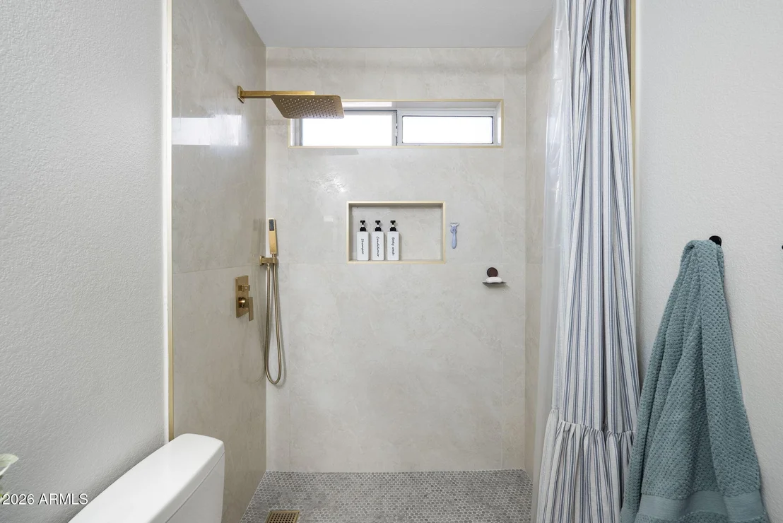Photo of 5515 E GARNET Circle
