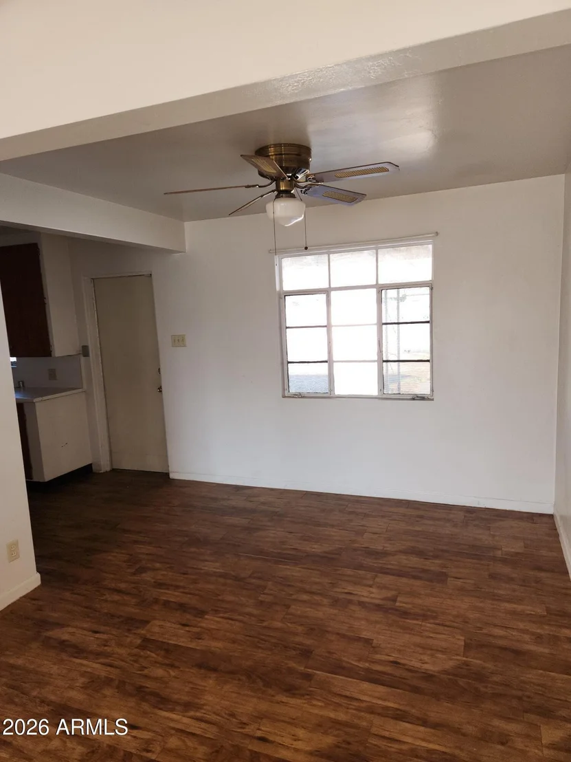 Photo of 2134 W AVALON Drive