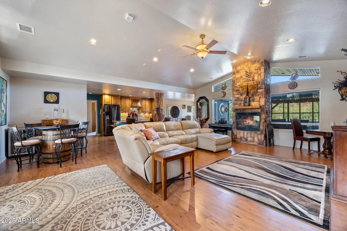 Photo of 5330 APRIL Place