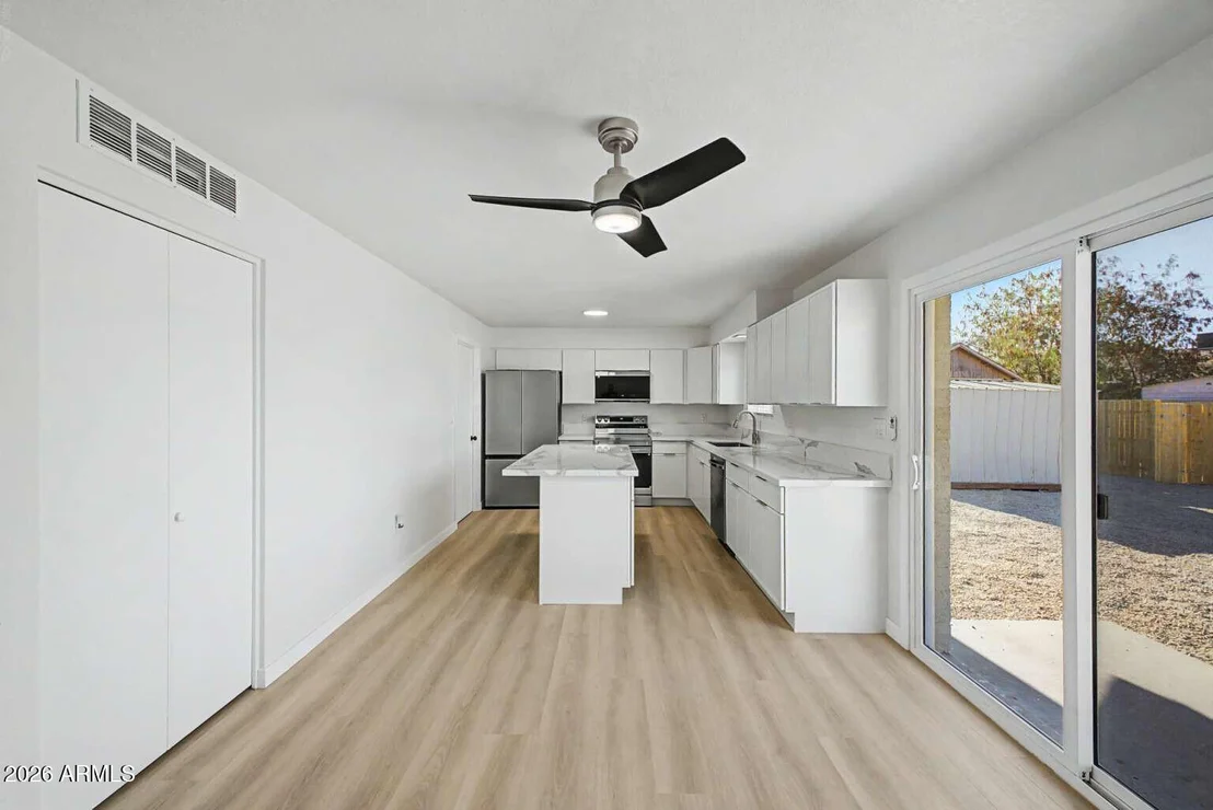 Photo of 1621 N 53RD Drive