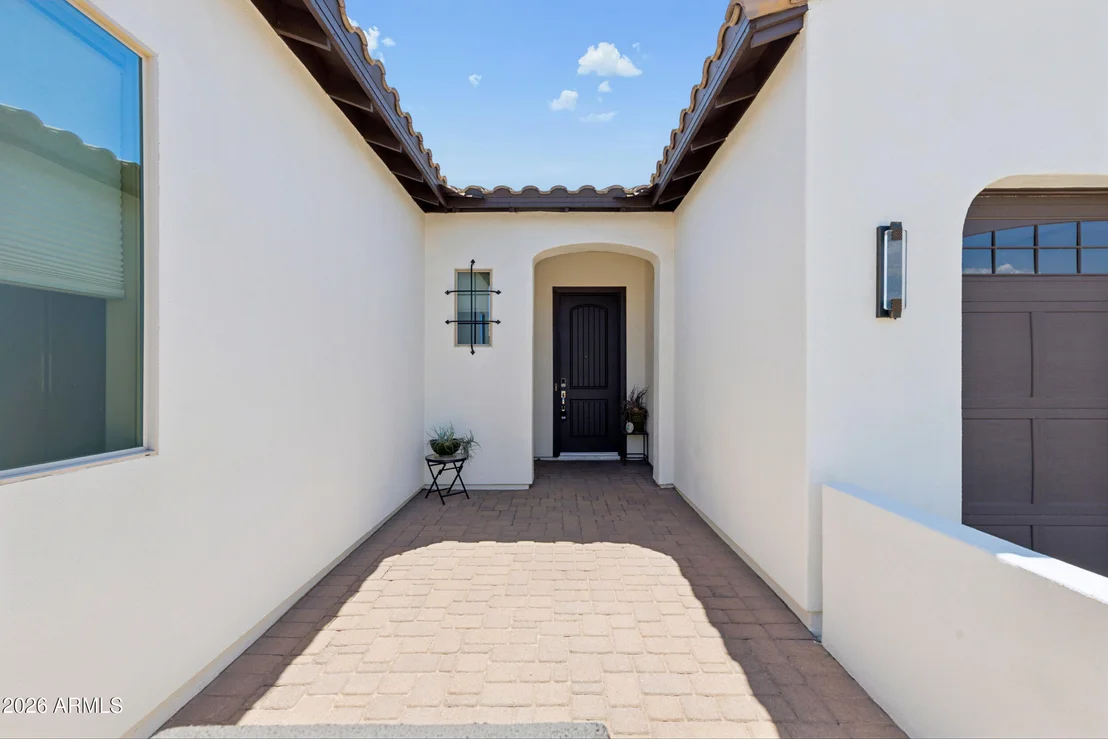 Photo of 3325 E Coconino Drive