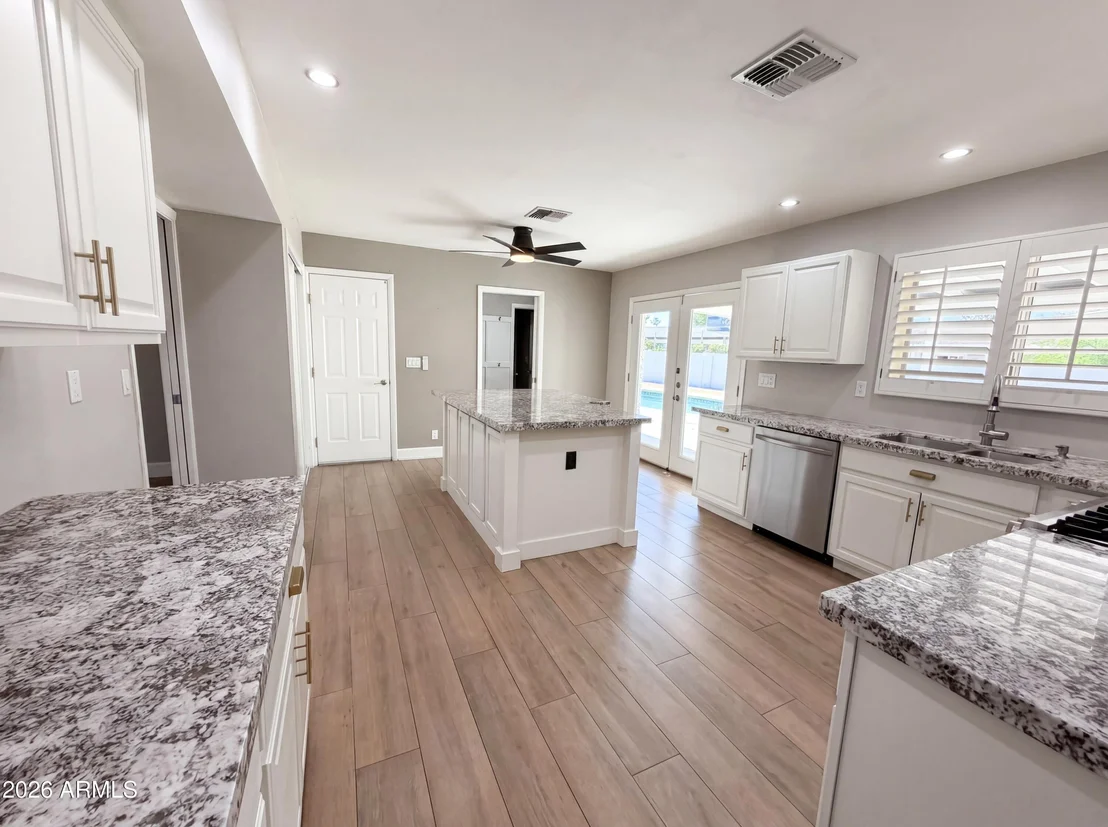 Photo of 830 N ALMOND Circle