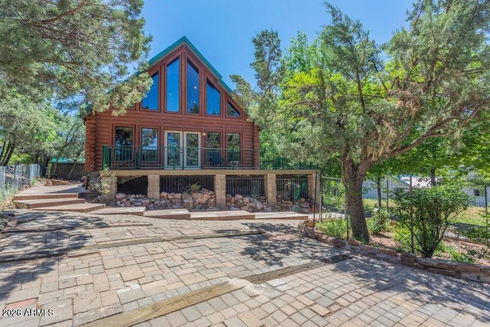 Photo of 6653 W RIDGE Road