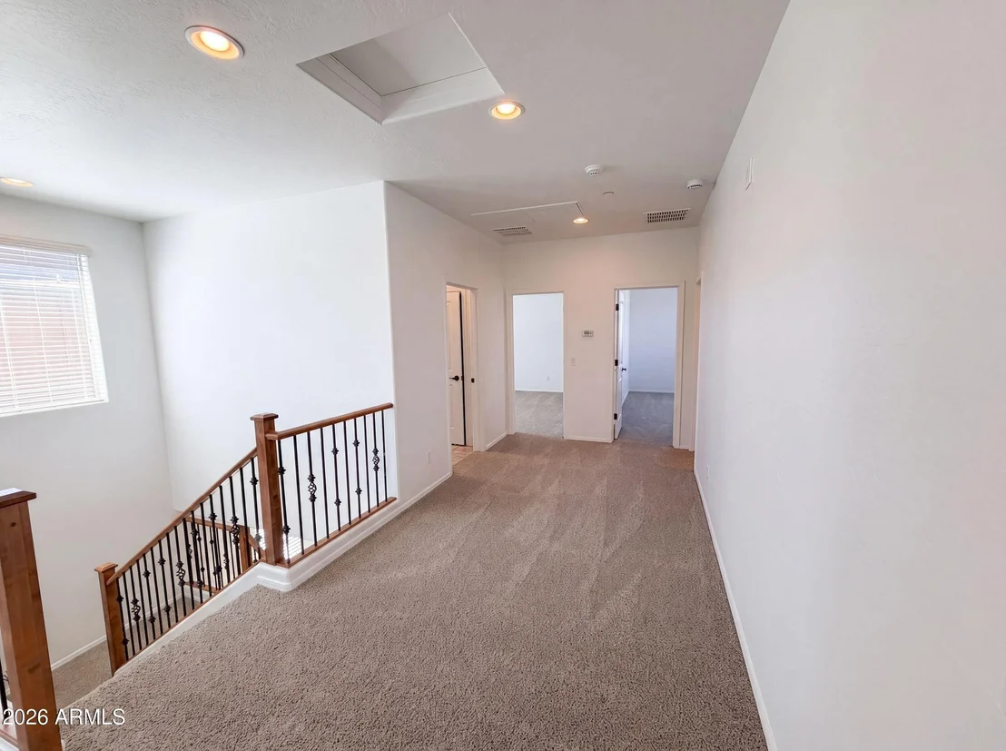 Photo of 21276 W BERKELEY Road