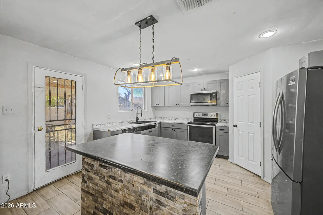 Photo of 4727 W OSBORN Road