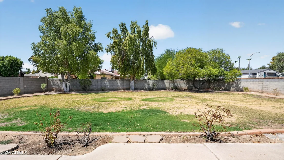 Photo of 2702 S EL PARADISO --