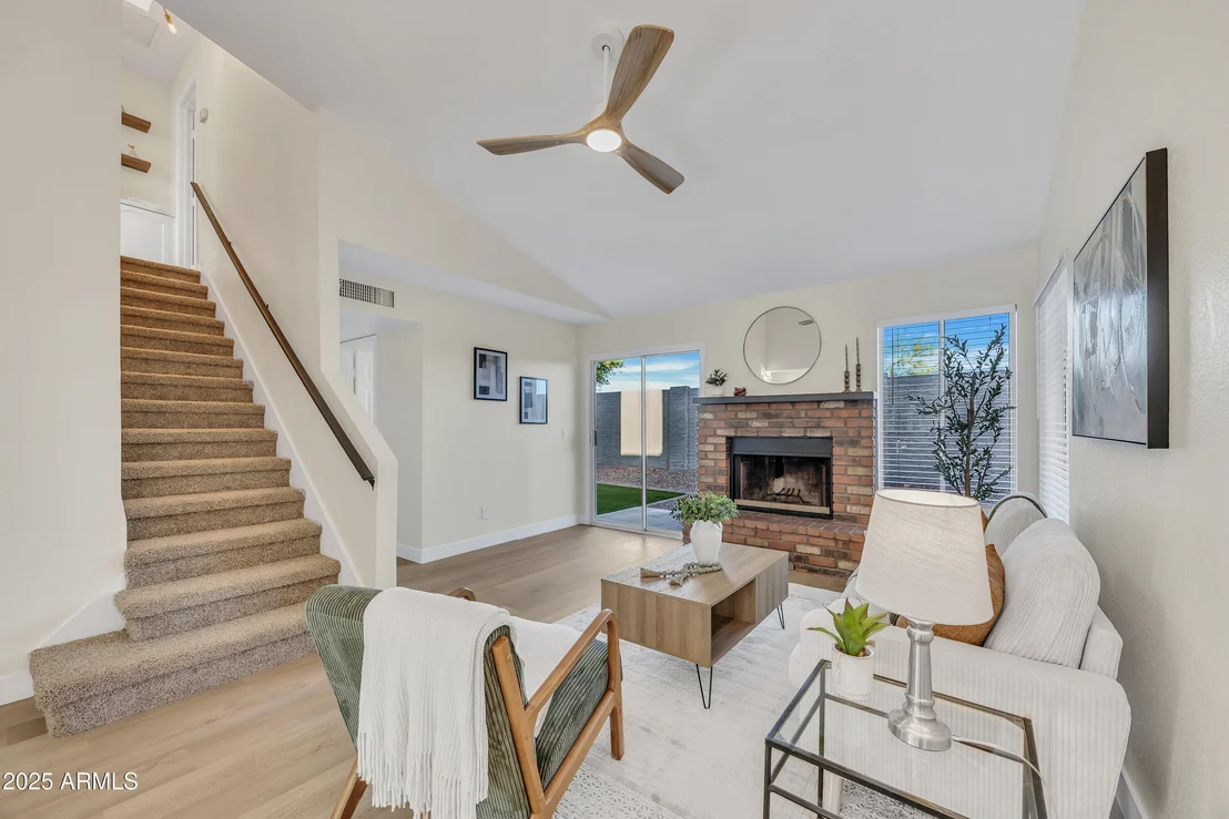 Photo of 18633 N 4TH Avenue