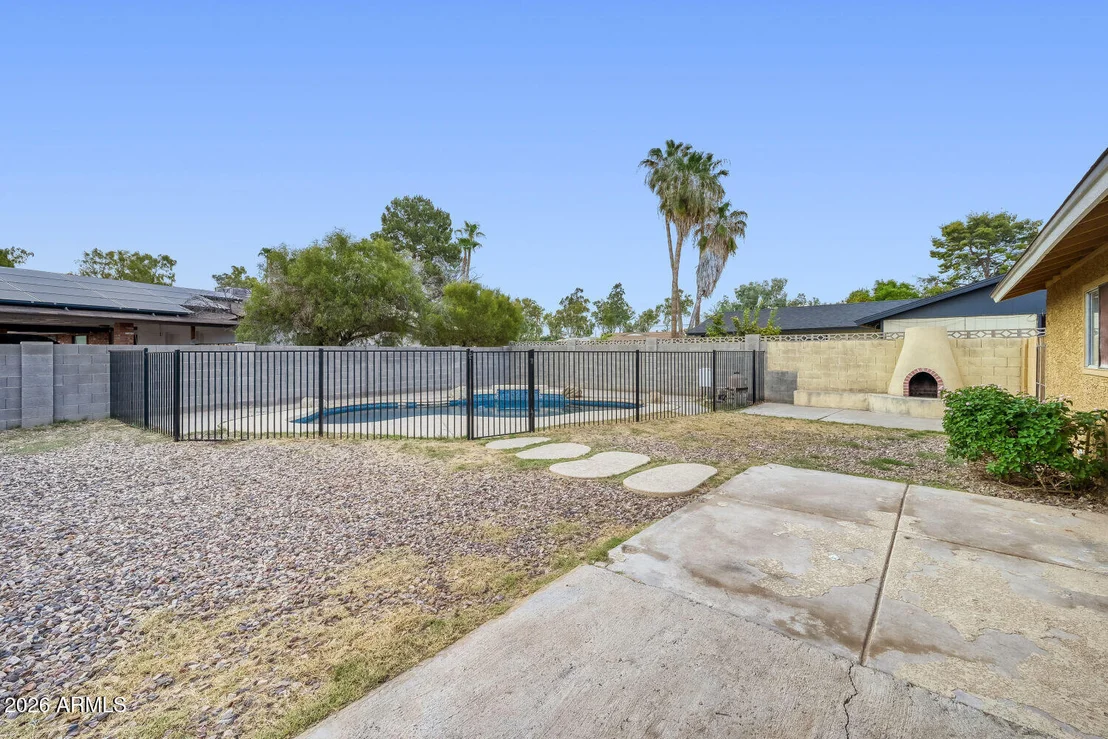Photo of 1339 N HILLCREST Circle