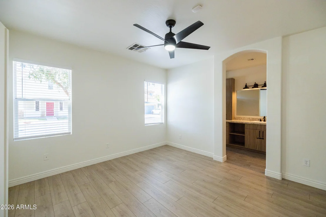 Photo of 2242 S BARRINGTON --
