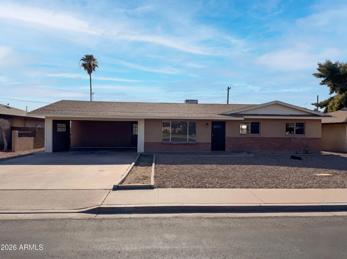 Photo of 438 N ASH --