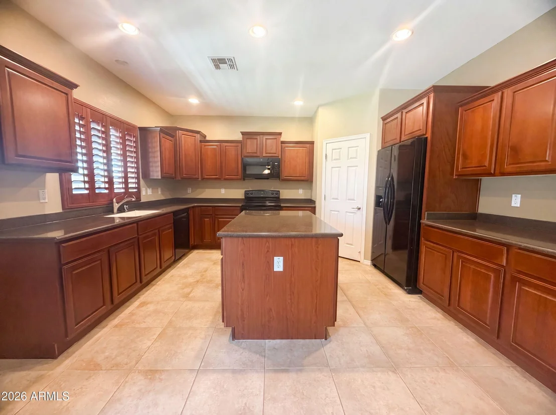 Photo of 7533 W RUSHMORE Way