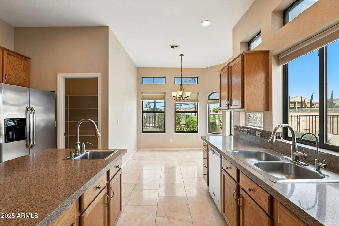 Photo of 2535 N PINNULE Circle