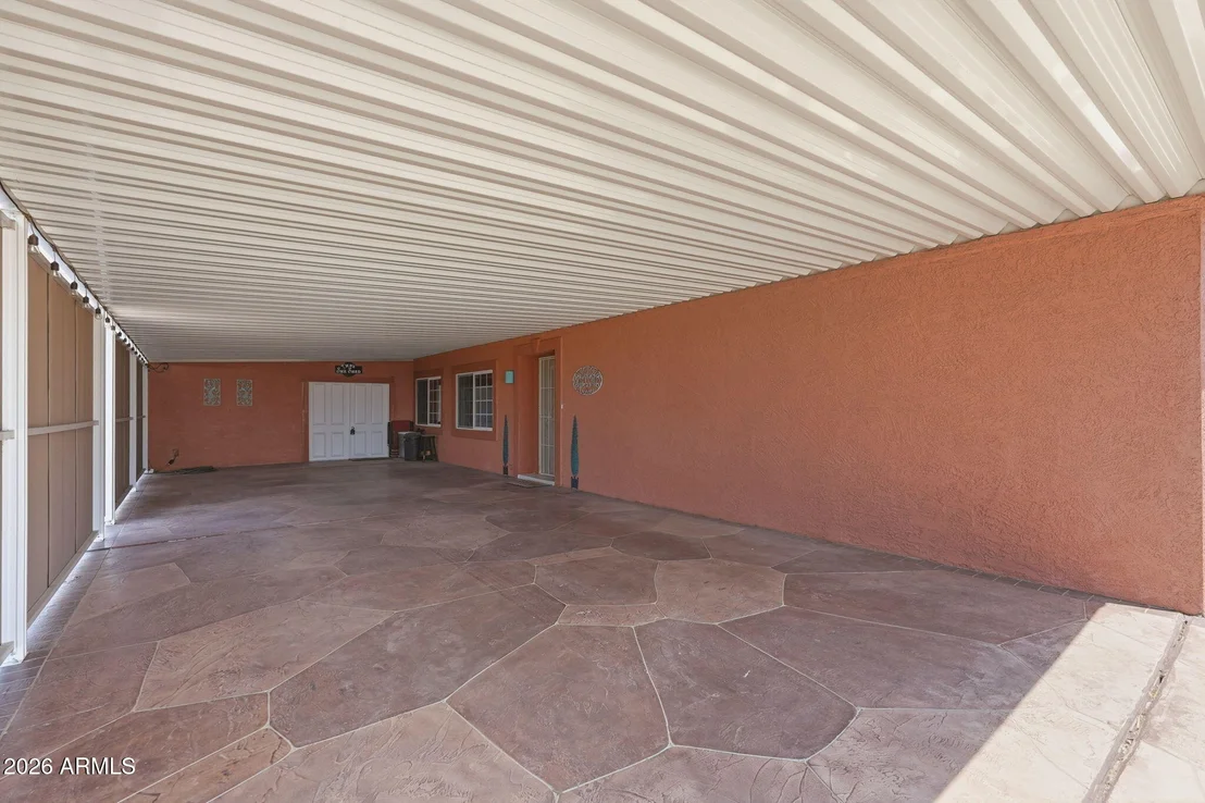 Photo of 2205 N HIGLEY Road