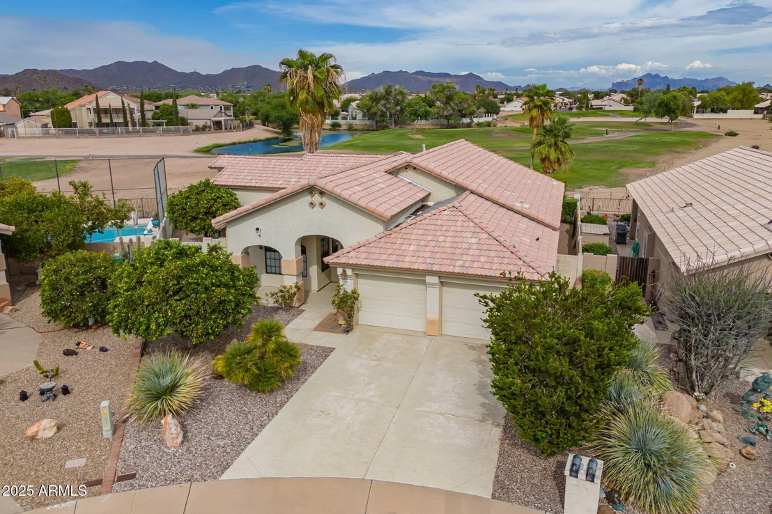 Photo of 2535 N PINNULE Circle