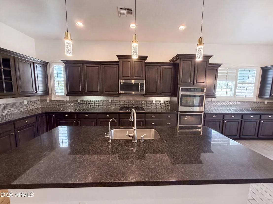 Photo of 7420 W CRABAPPLE Drive
