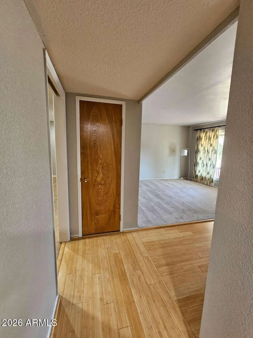 Photo of 821 N SPUR Circle