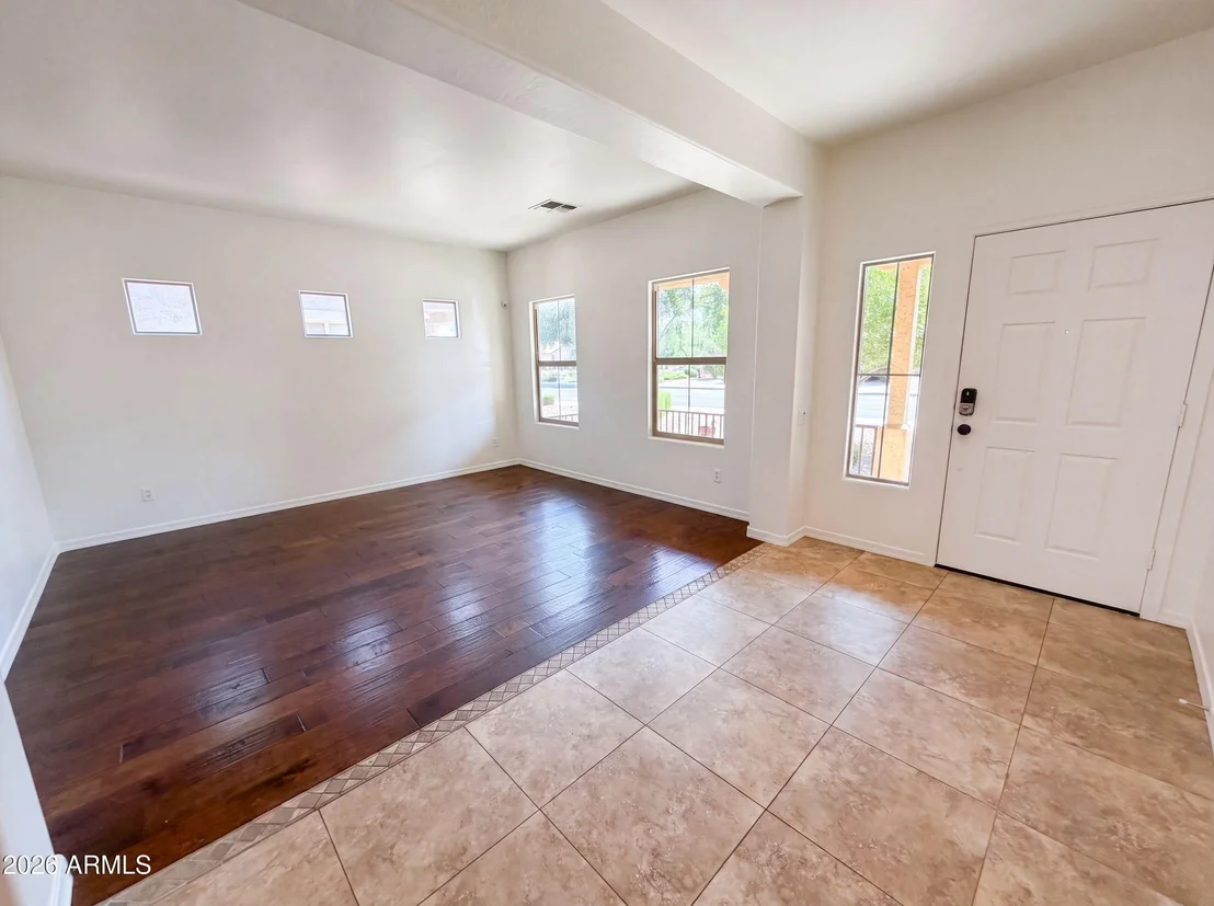 Photo of 4612 S MARRON --