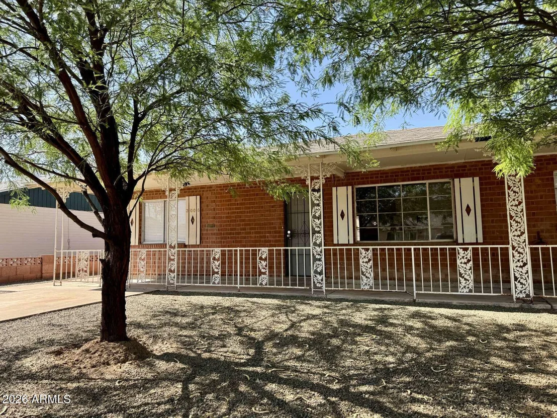Photo of 3006 W STELLA Lane