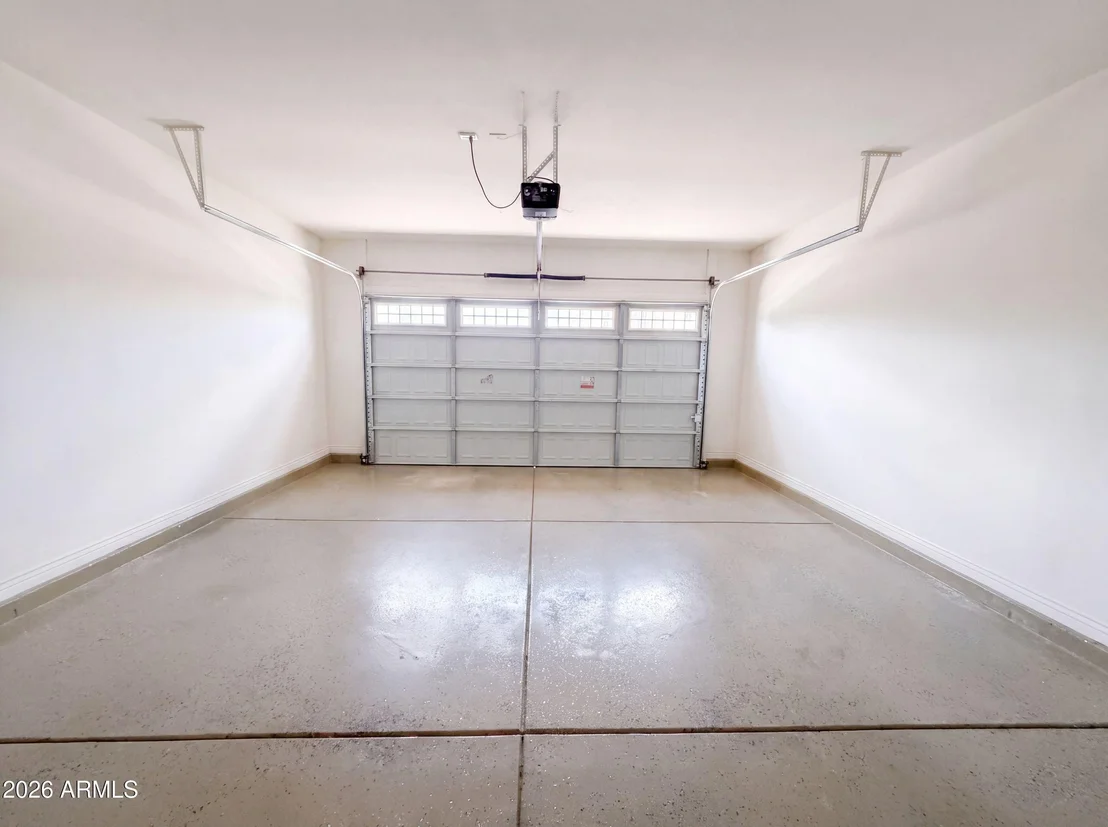 Photo of 7420 W CRABAPPLE Drive