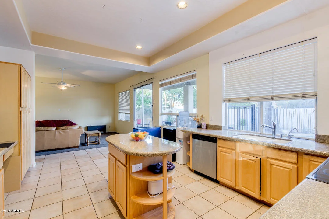 Photo of 43 N HOBSON Street