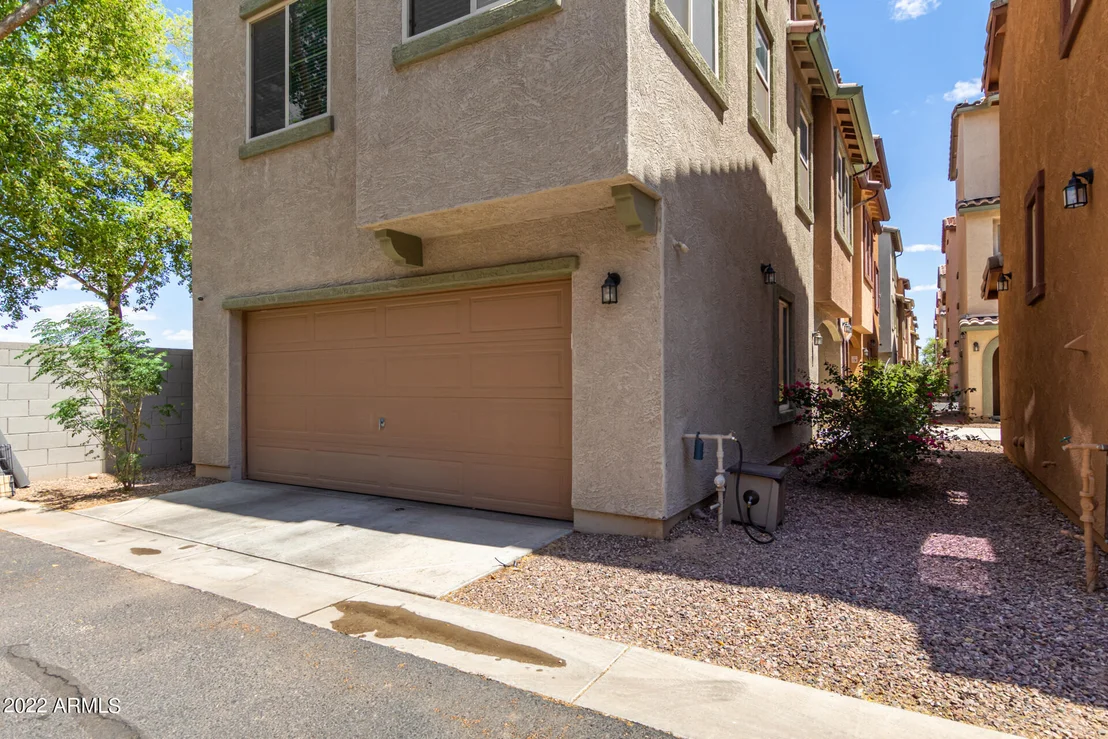 Photo of 7762 W PIPESTONE Place