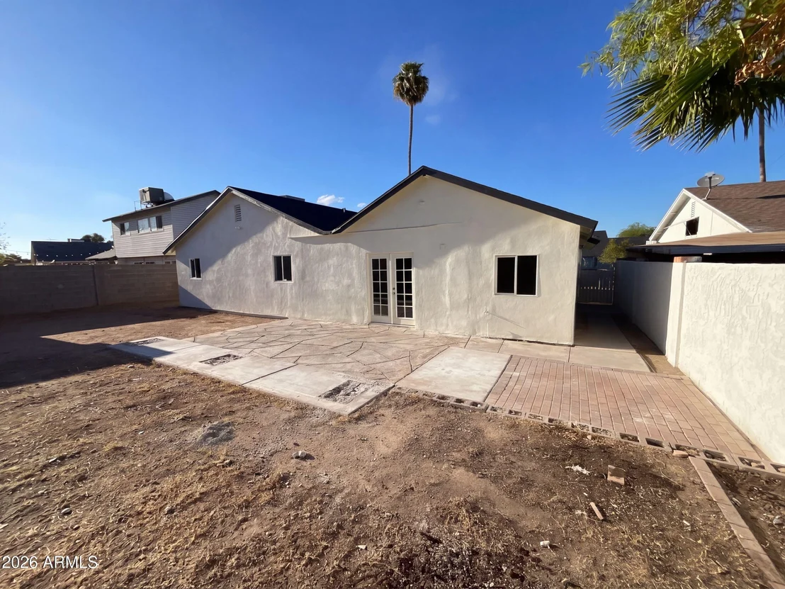 Photo of 4253 E VINEYARD Road