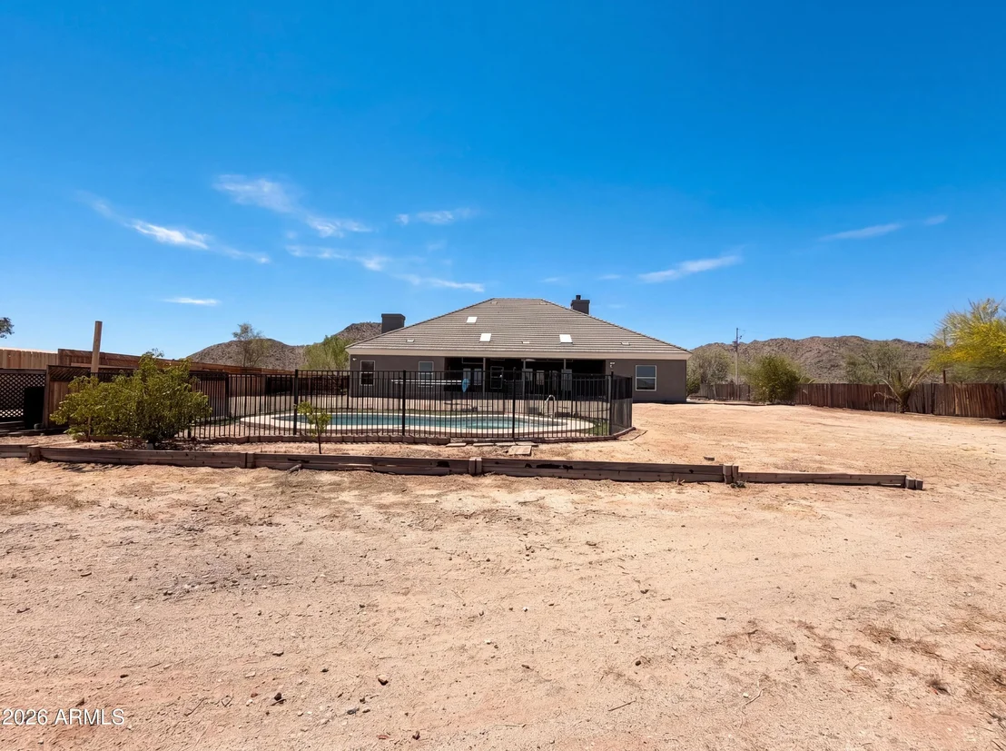 Photo of 54574 W COYOTE DEN --
