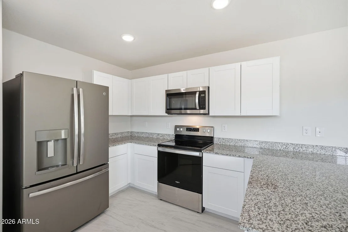 Photo of 218 S APACHE Avenue