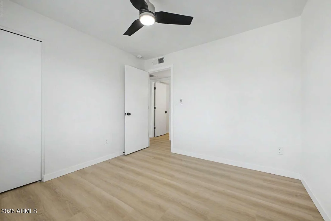 Photo of 1621 N 53RD Drive