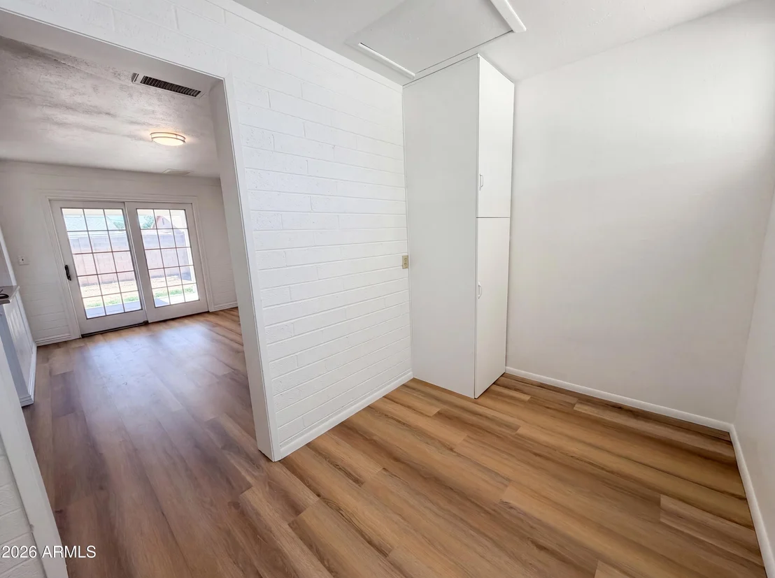 Photo of 1457 W 7TH Avenue