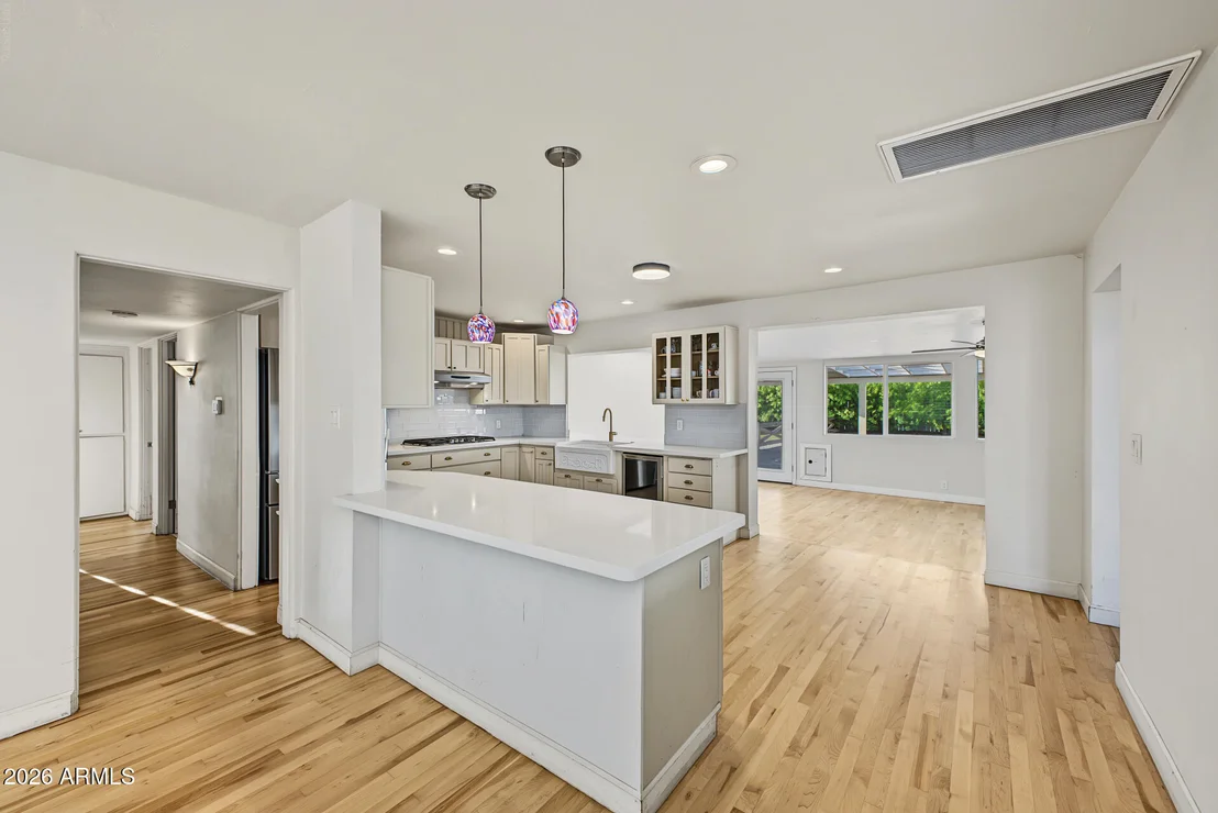 Photo of 4234 E EARLL Drive