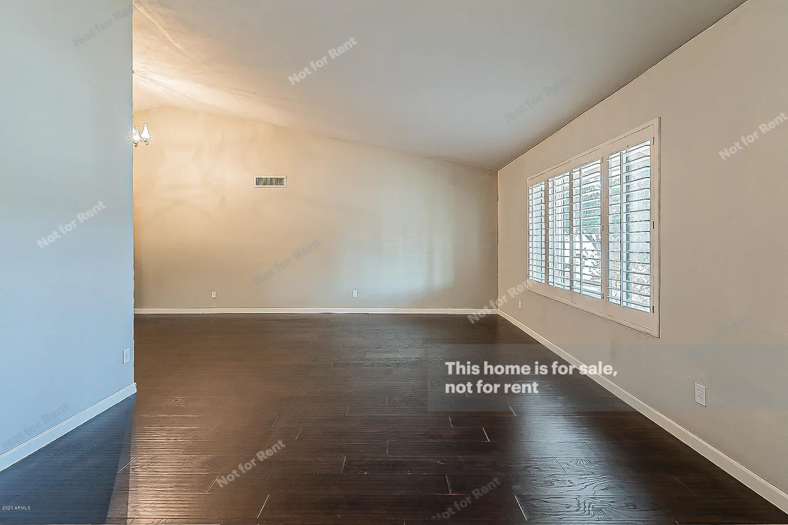 Photo of 906 W KEATING Avenue