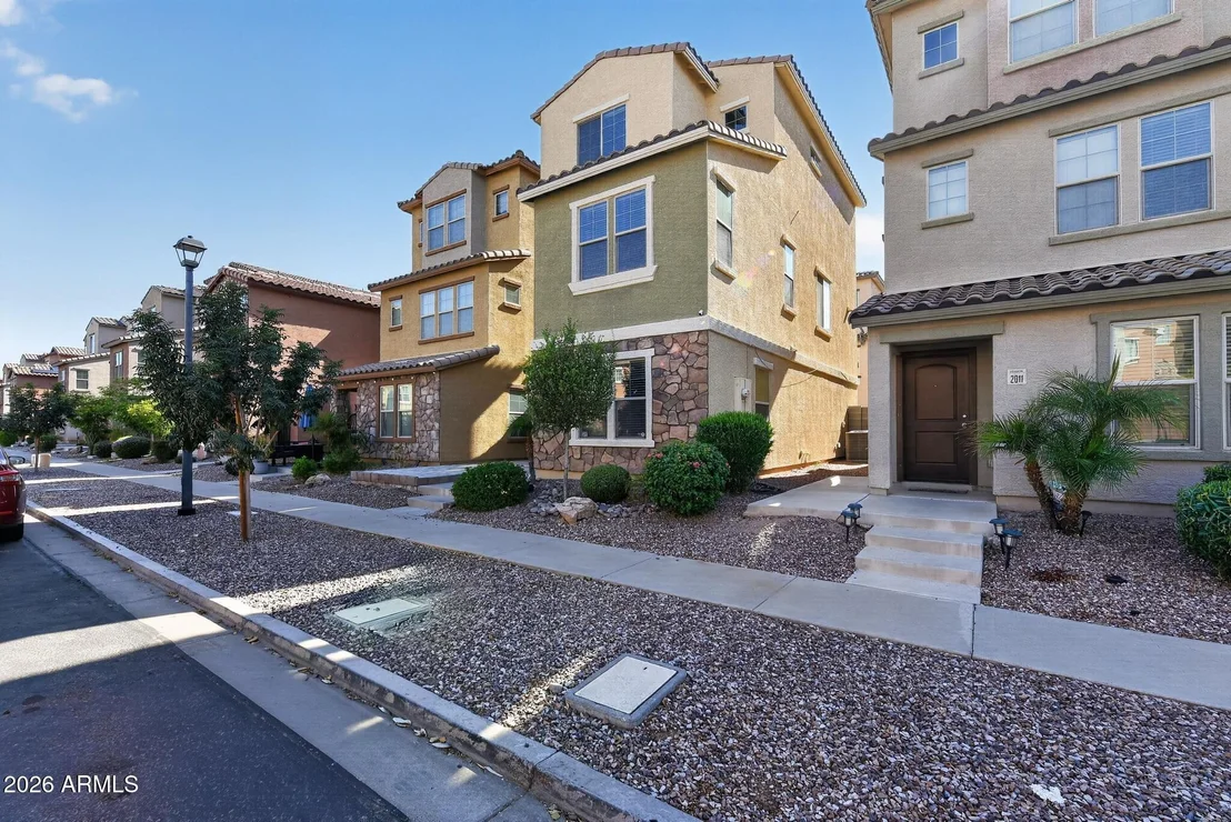 Photo of 2015 N 77TH Lane