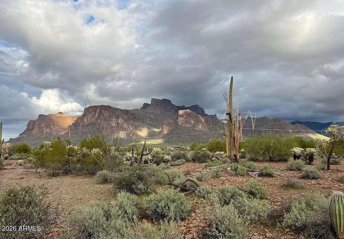 Photo of 450 N Geronimo Road
